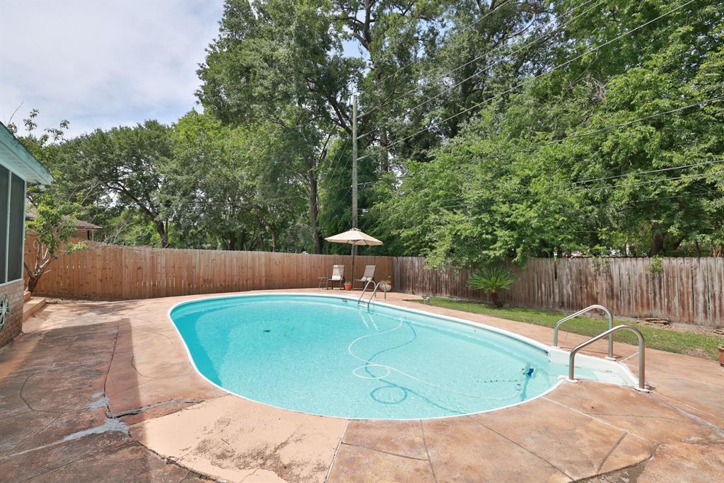 19026 Candleview Drive, Spring, Texas image 2