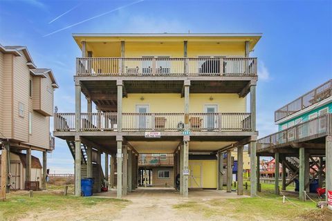 A home in Surfside Beach