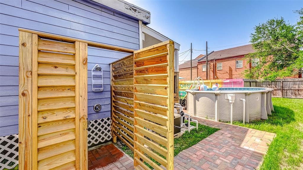 1022 Avenue L, Galveston, Texas image 37