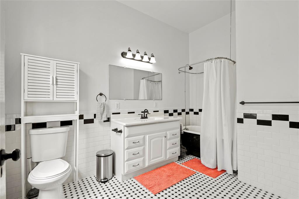 1114 Postoffice Street, Galveston, Texas image 34