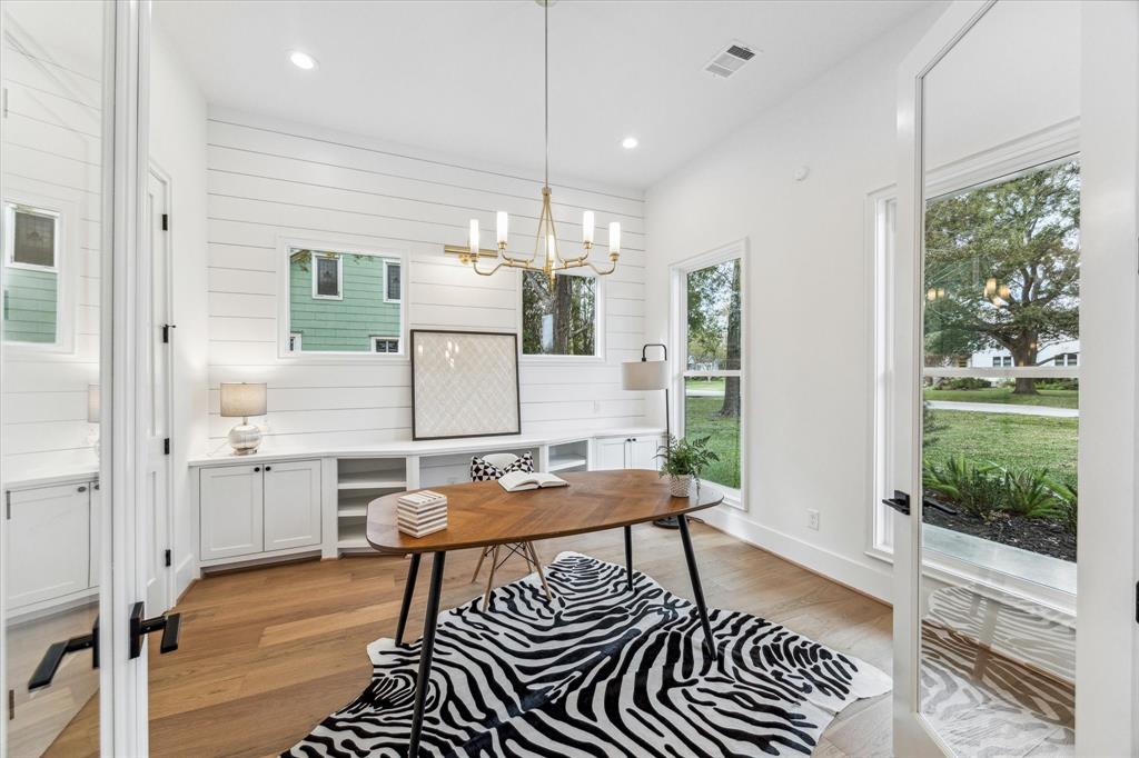 219 W 34th Street