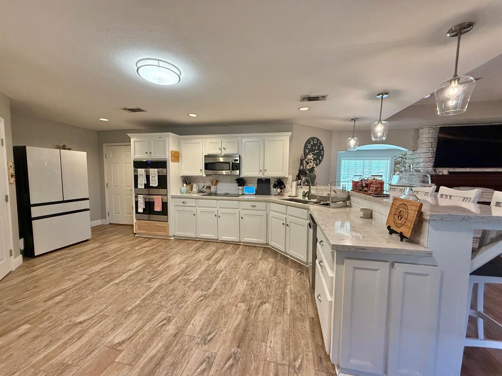 8417 Shakespeare Drive, Orange, Texas image 8