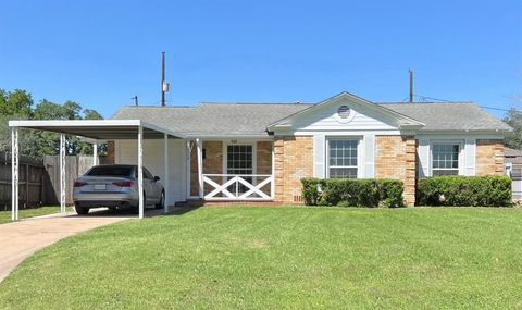 Single Family Residence in Galena Park TX 2218 2nd Street.jpg