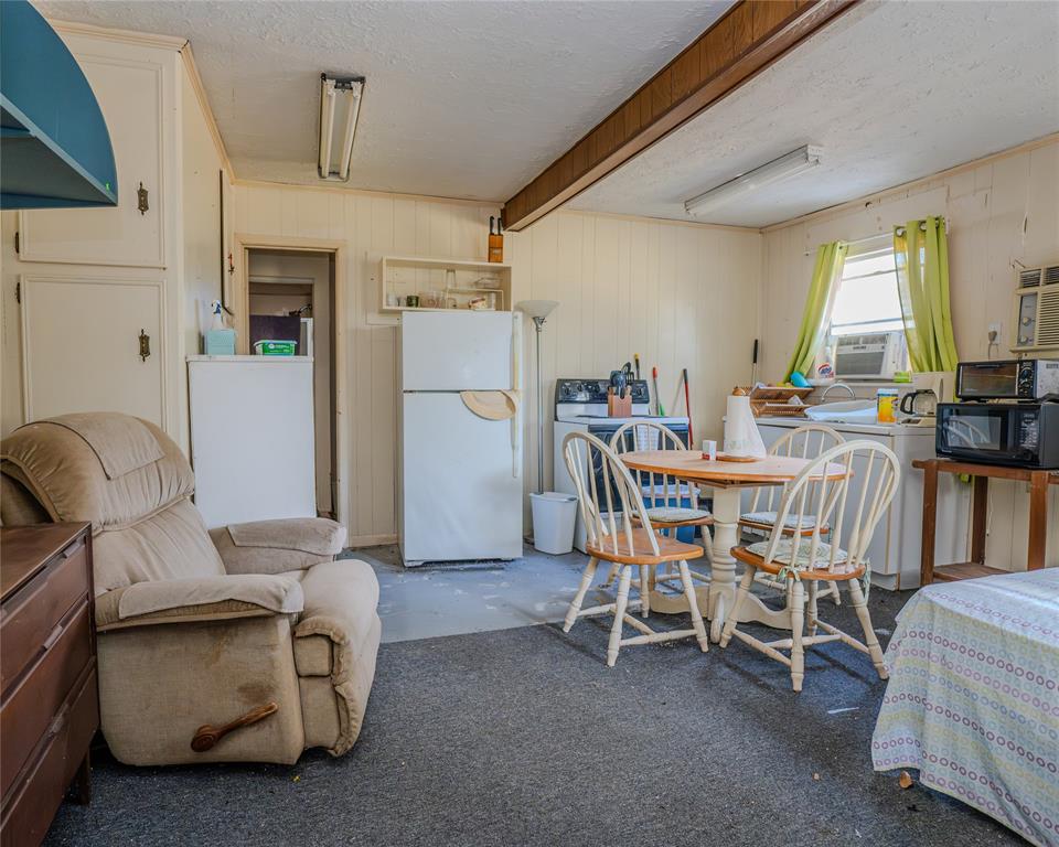 39A County Road 297, Sargent, Texas image 10