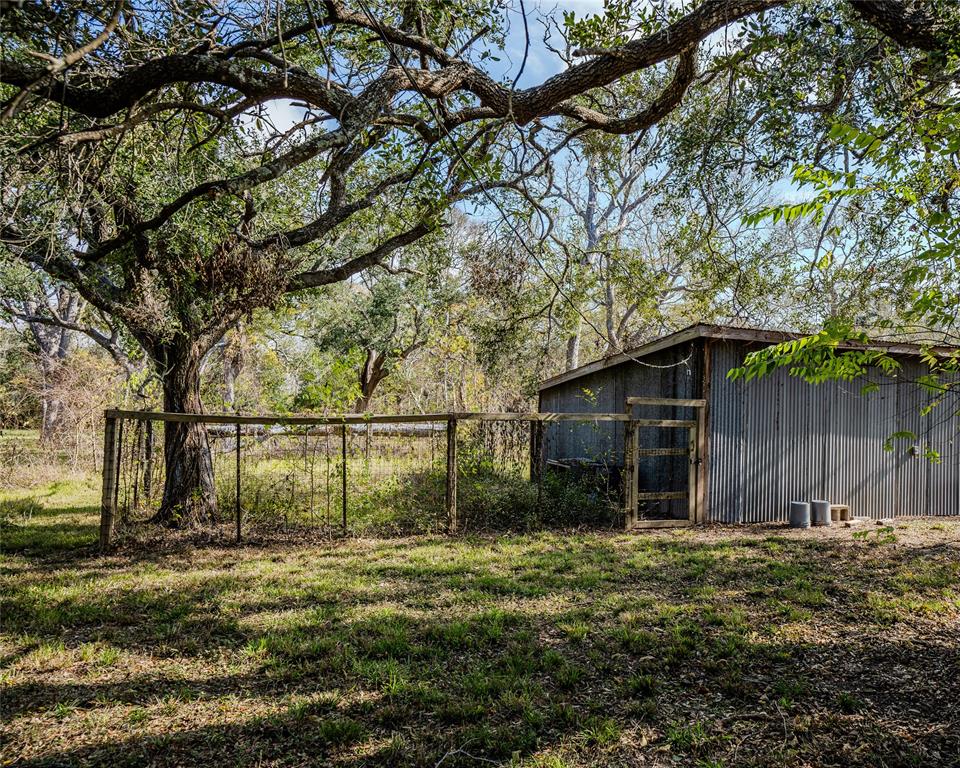 39A County Road 297, Sargent, Texas image 19
