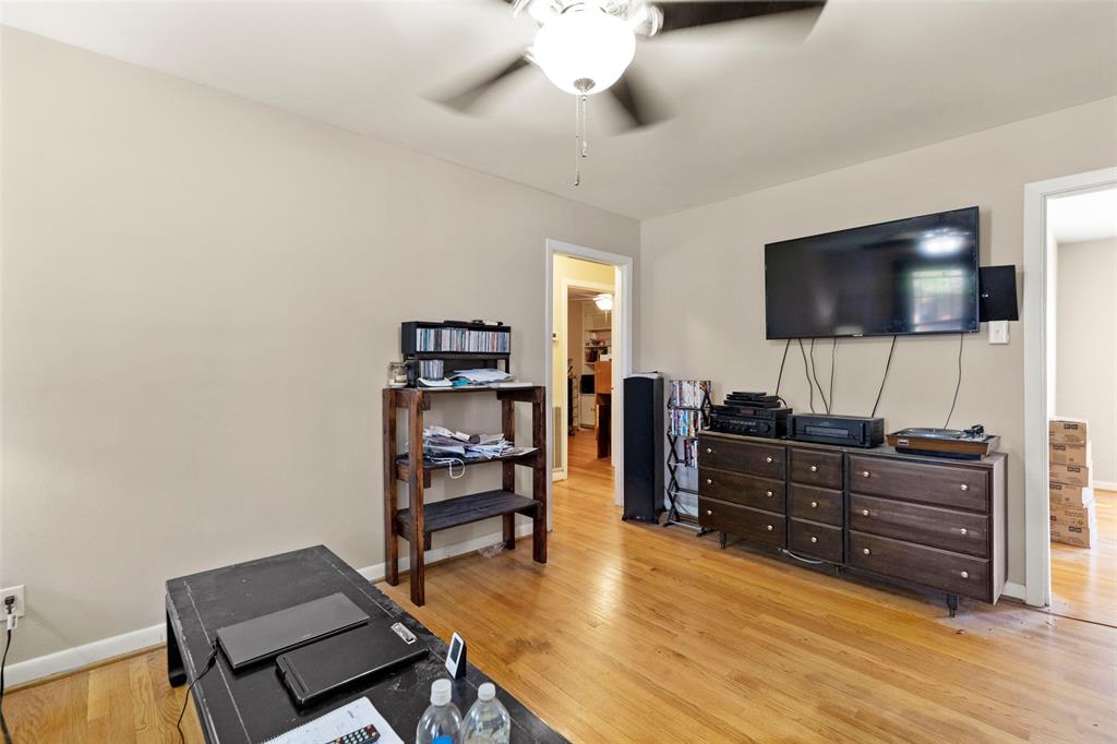 4709 Sanford Road, Houston, Texas image 3