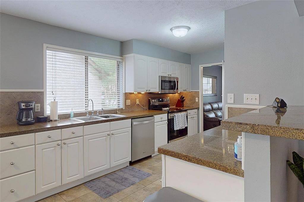 3634 Rolling Terrace Drive, Spring, Texas image 12