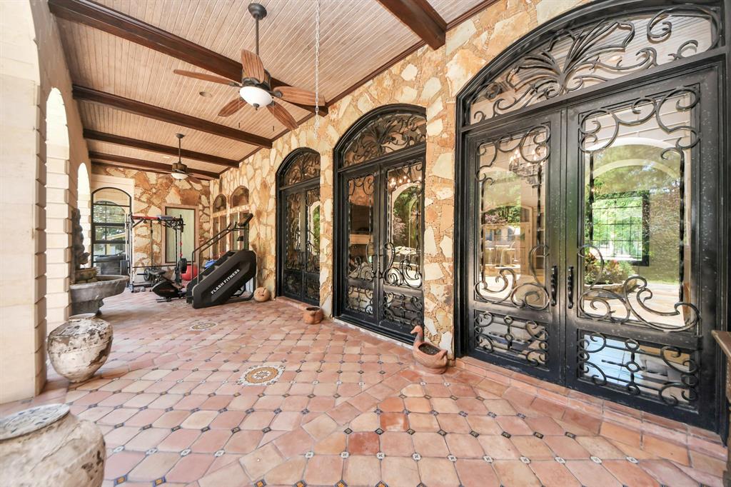 2426 Blue Lake Drive, Magnolia, Texas image 31