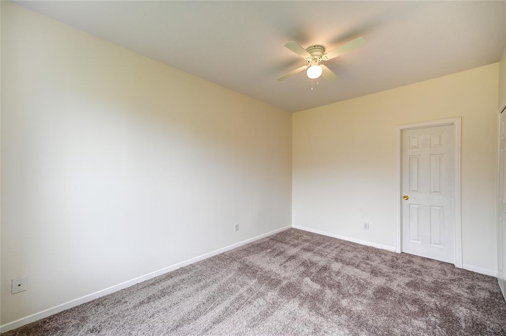 11906 Dinosaur Valley Drive, Sugar Land, Texas image 9