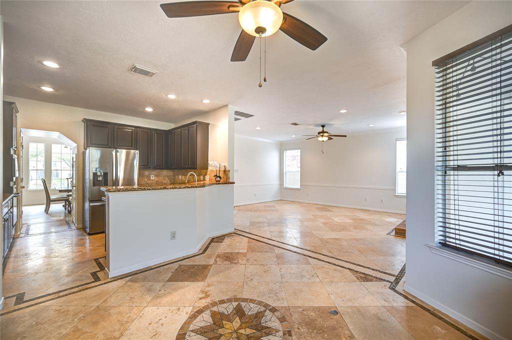 11906 Dinosaur Valley Drive, Sugar Land, Texas image 11