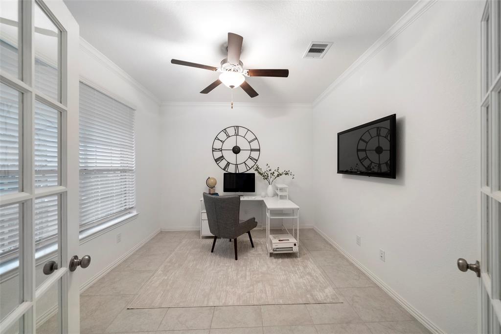 156 E Cascade Heights Drive, Montgomery, Texas image 4