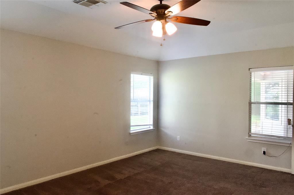 1907 Vineyard Hill Court, Pearland, Texas image 12