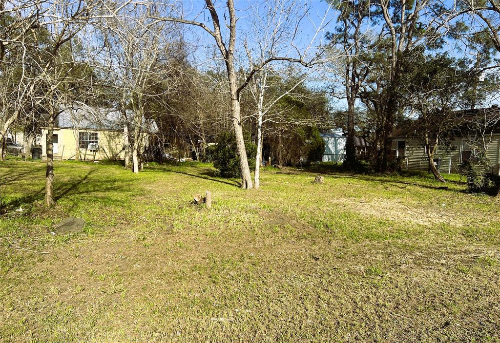 210 Shropshire Street, El Campo, Texas image 6