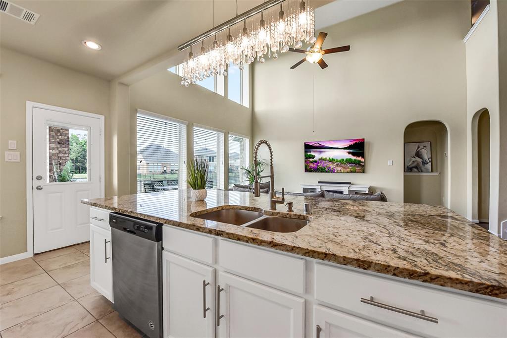 3803 Lake Bend Shore Drive, Spring, Texas image 16