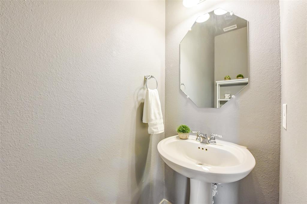 3803 Lake Bend Shore Drive, Spring, Texas image 19