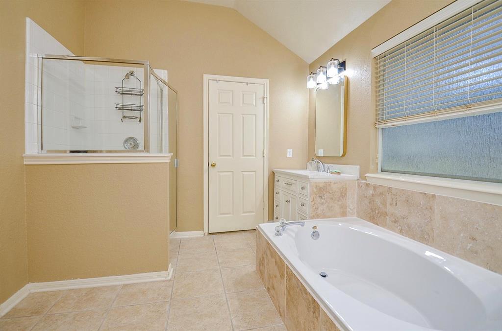 4606 Russett Lane, Sugar Land, Texas image 26