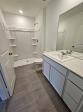 383 Kingston Way, Waller, Texas image 5