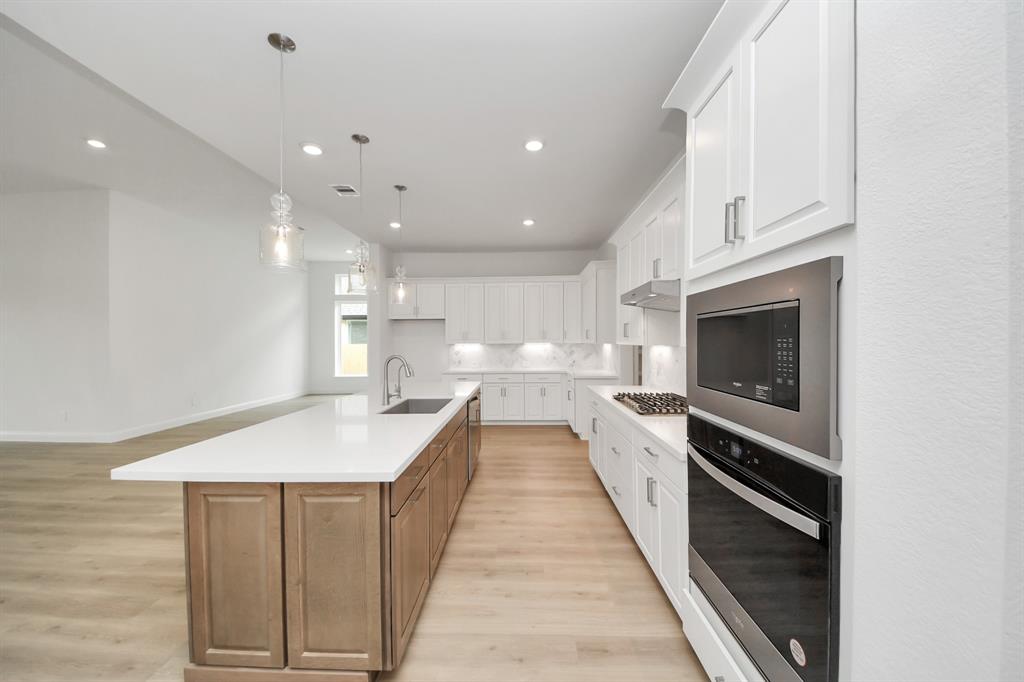19722 Silver Saddle Lane, Tomball, Texas image 24