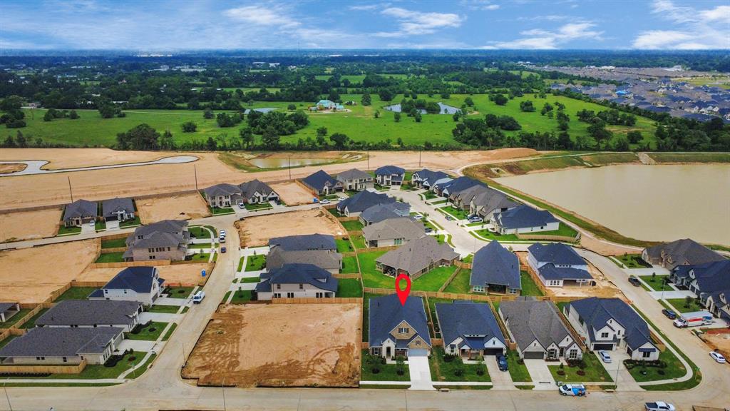 19722 Silver Saddle Lane, Tomball, Texas image 2