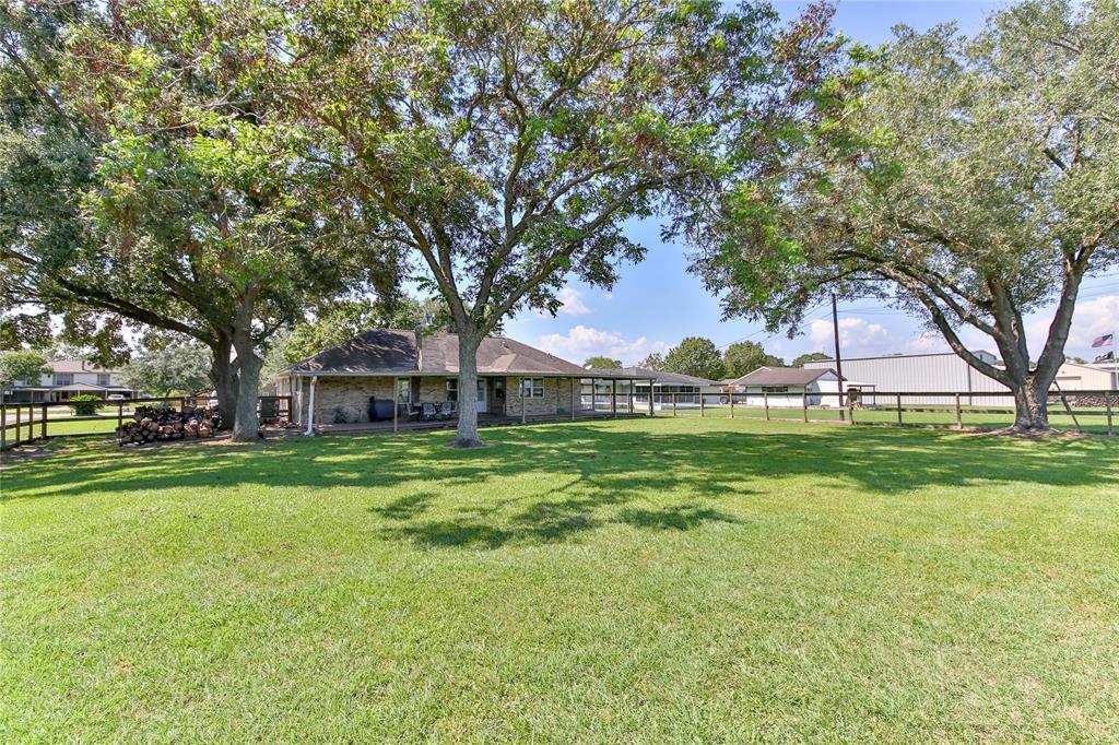 1613 Willow View Street, La Porte, Texas image 37