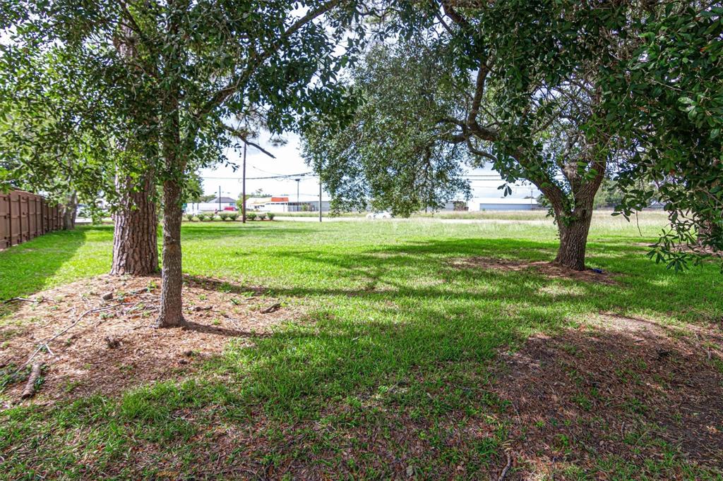 520 Fm 517 Road, Dickinson, Texas image 9