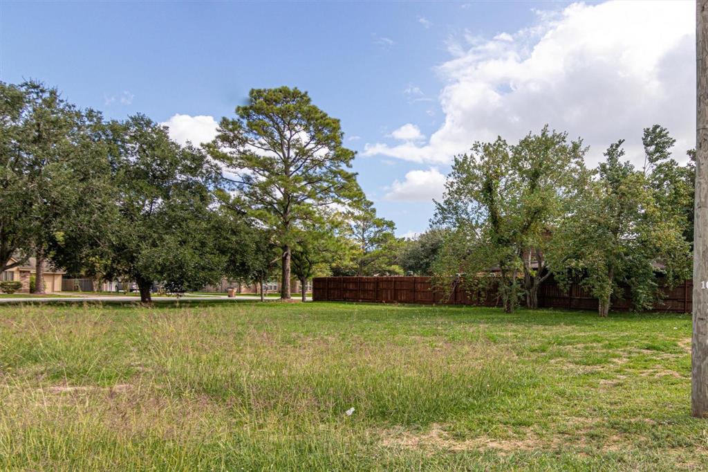 520 Fm 517 Road, Dickinson, Texas image 8