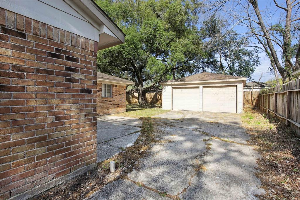 959 Wavecrest Lane, Houston, Texas image 17