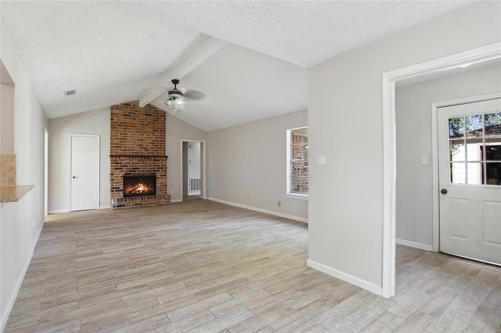 959 Wavecrest Lane, Houston, Texas image 5