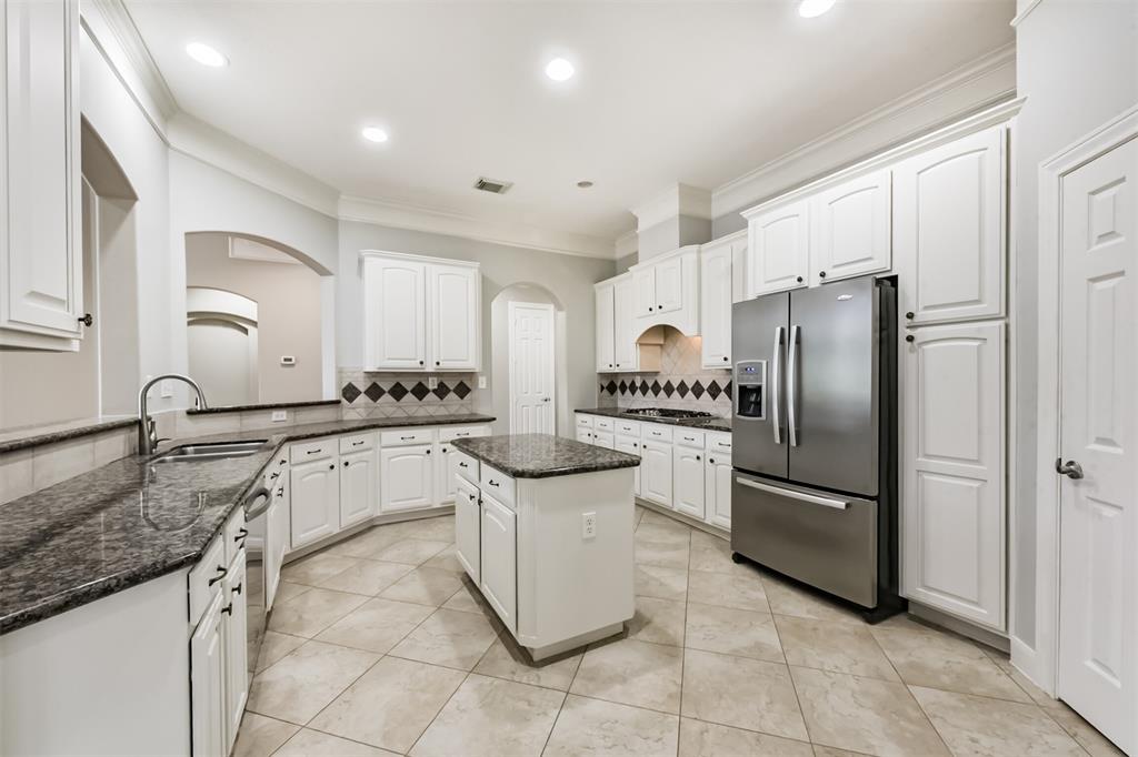 1610 Pine Crest Drive