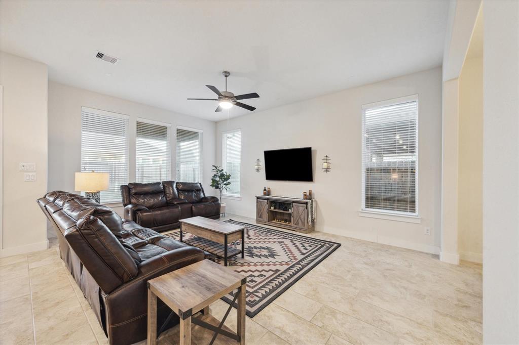 13223 Peony Meadow Trail, Houston, Texas image 8
