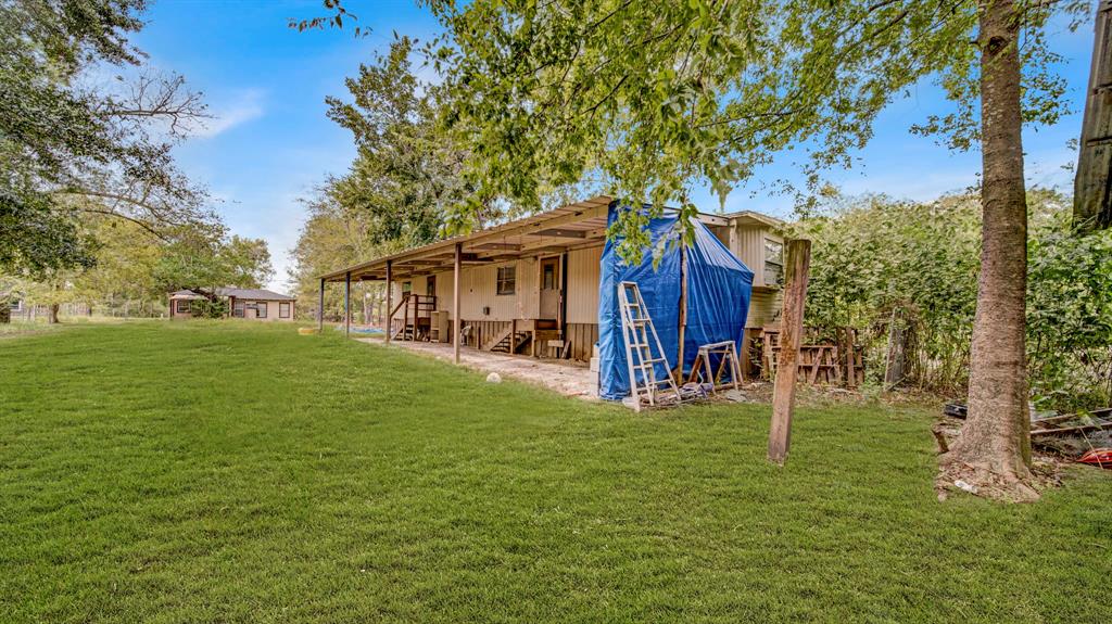 307 Prairie Street, Highlands, Texas image 9