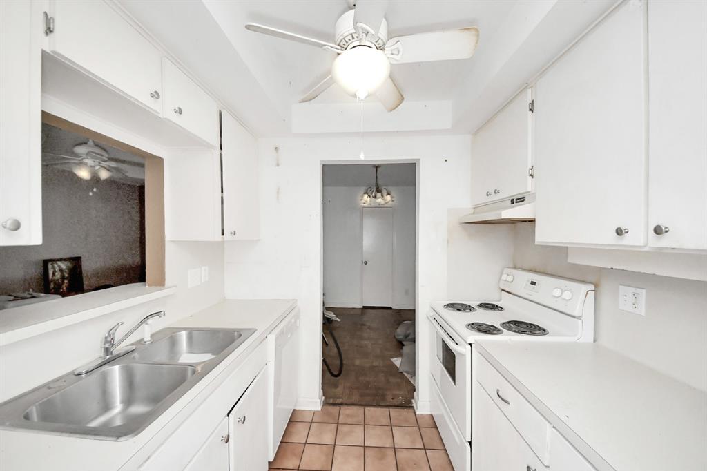 9654 Westview Drive #9, Houston, Texas image 12