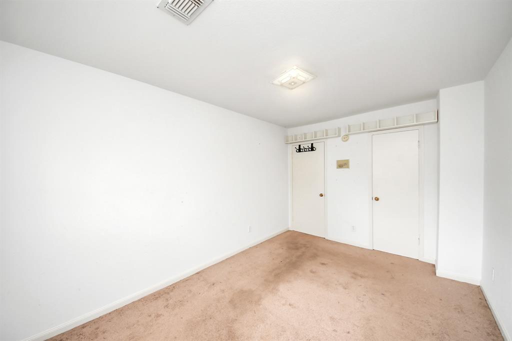 9654 Westview Drive #9, Houston, Texas image 4