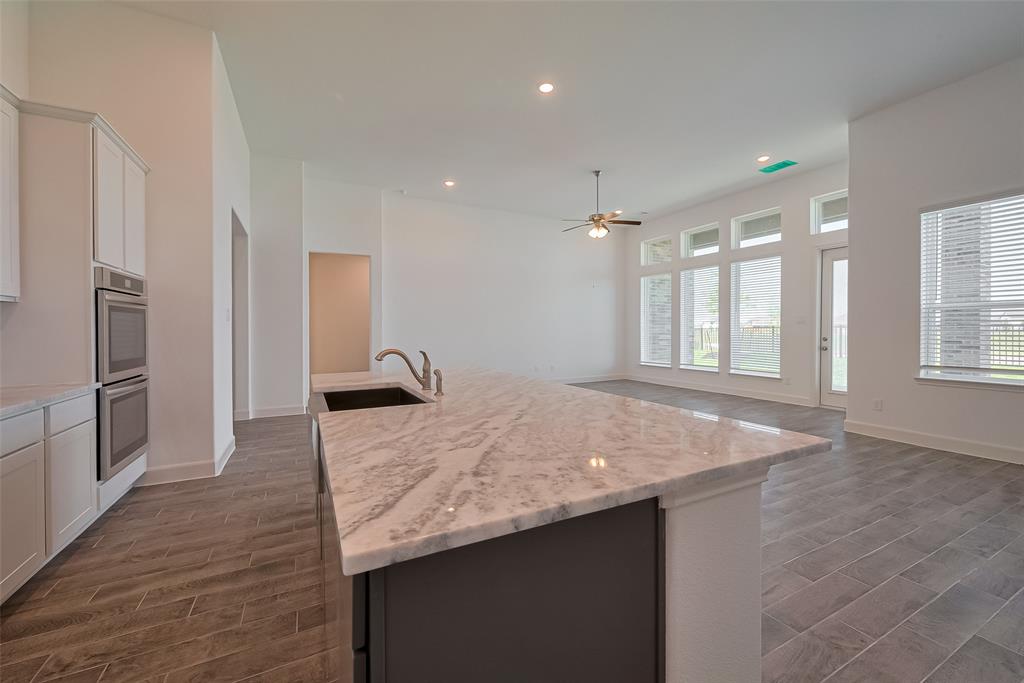 2911 Golden Islei Drive, Texas City, Texas image 17