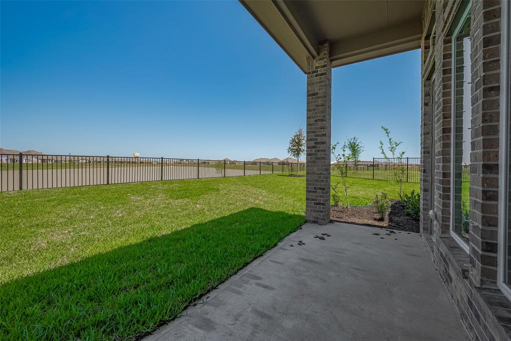 2911 Golden Islei Drive, Texas City, Texas image 38