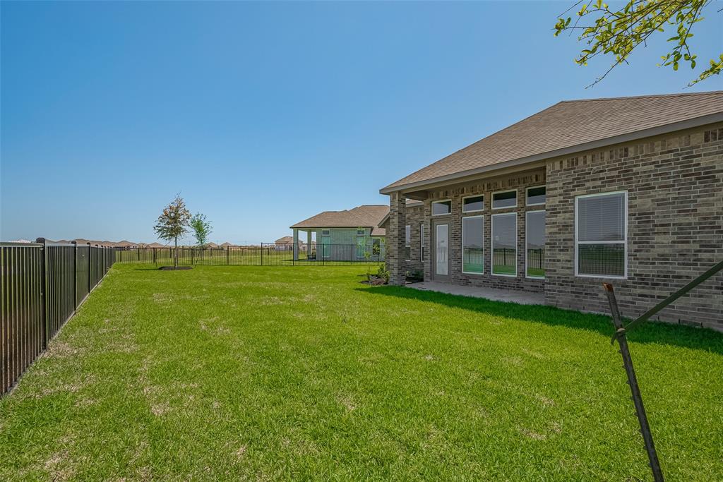 2911 Golden Islei Drive, Texas City, Texas image 39