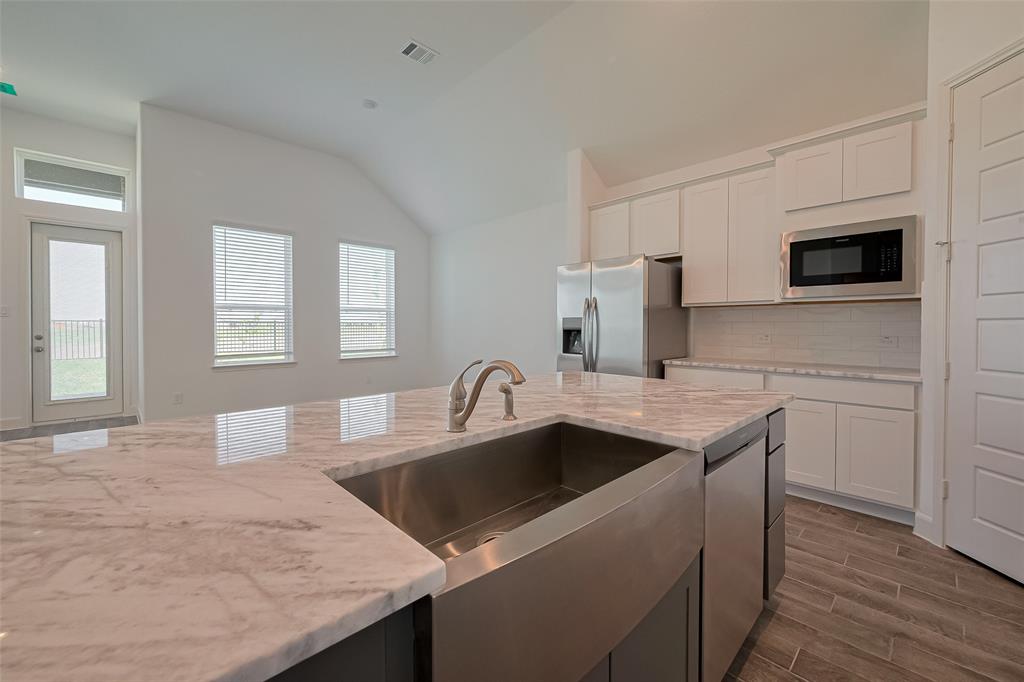 2911 Golden Islei Drive, Texas City, Texas image 15