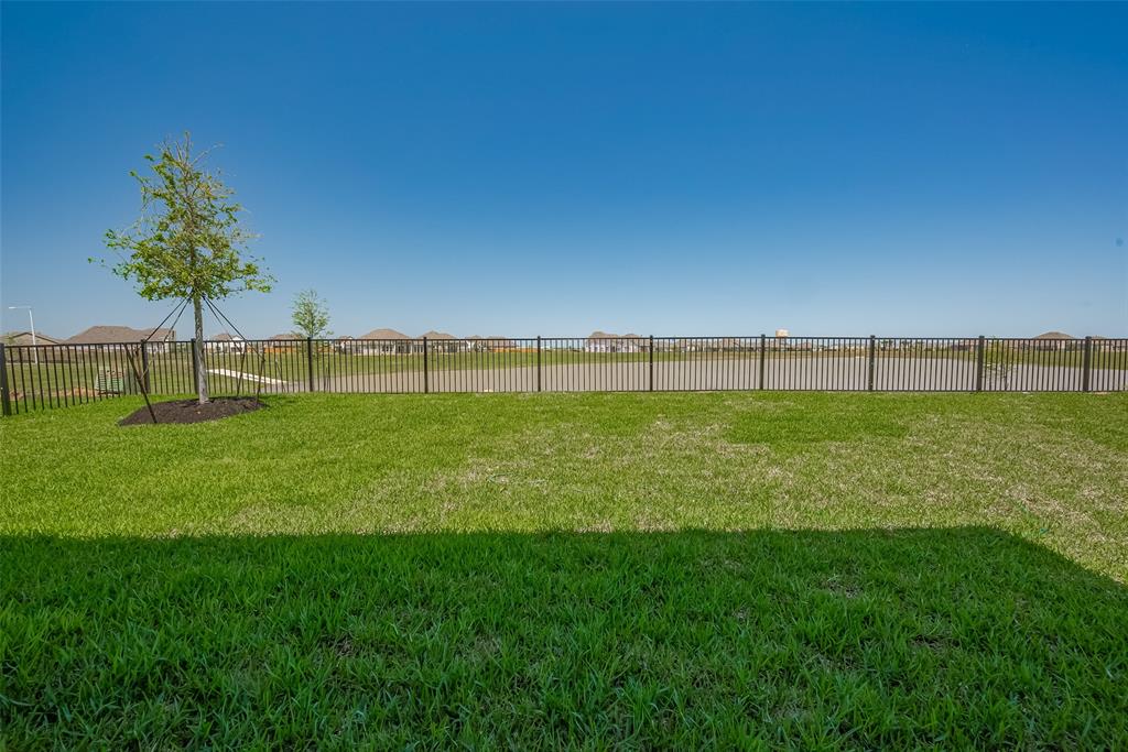 2911 Golden Islei Drive, Texas City, Texas image 37