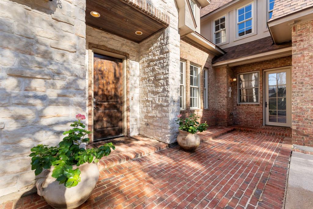47 Lenox Hill Drive