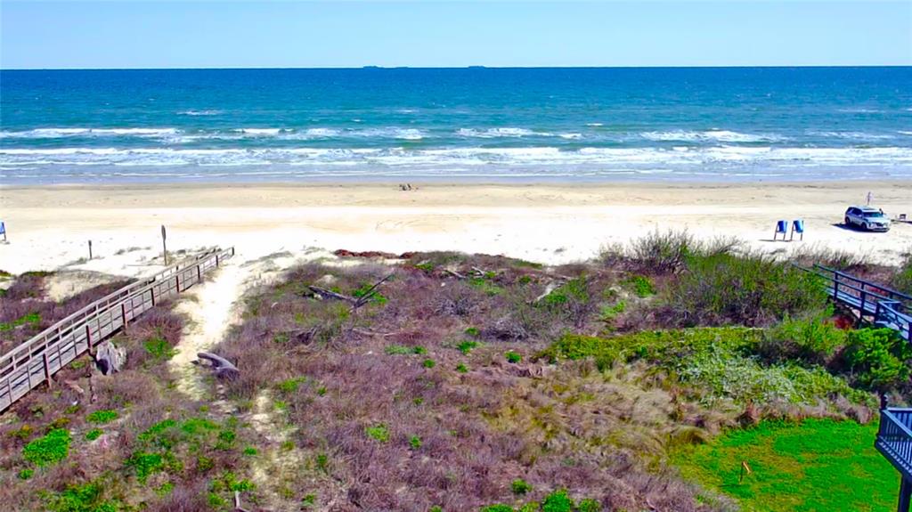 Beachcomber Avenue, Surfside Beach, Texas image 2