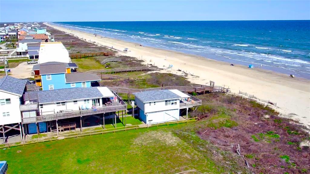 Beachcomber Avenue, Surfside Beach, Texas image 3