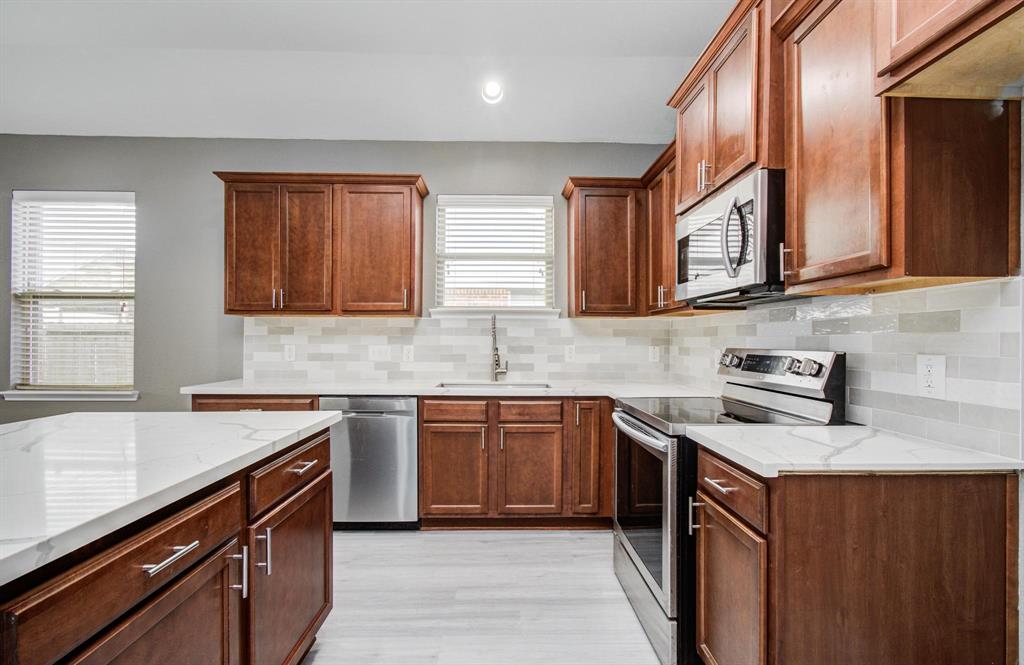 15303 Arnold, Baytown, Texas image 11