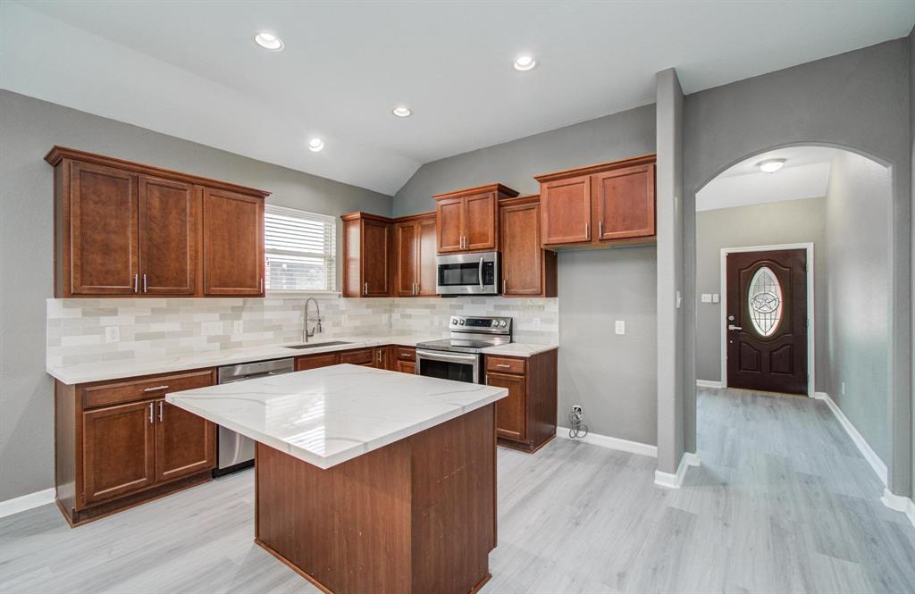 15303 Arnold, Baytown, Texas image 12