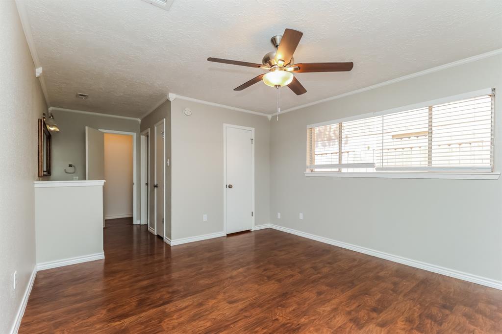 5842 Sackville Close, Humble, Texas image 9