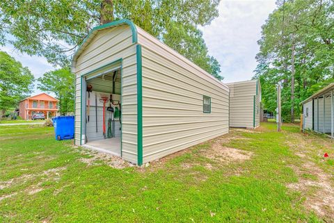 Manufactured Home in Point Blank TX 20 Monte Carlo Road 30.jpg