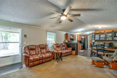 Manufactured Home in Point Blank TX 20 Monte Carlo Road 12.jpg