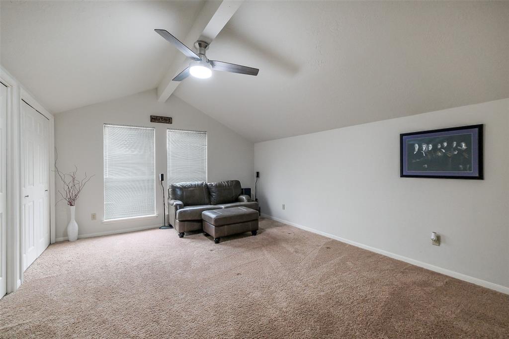 3207 Kempwood Drive, Sugar Land, Texas image 30