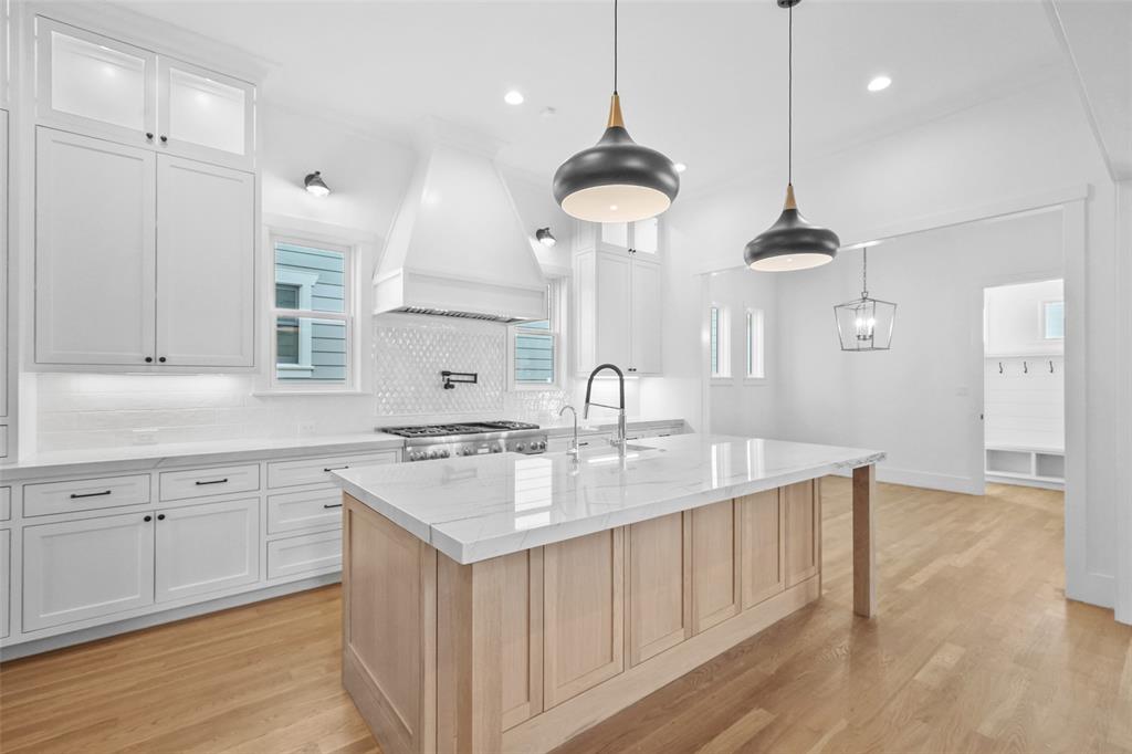 1011 Rutland Street, Houston, Texas image 12