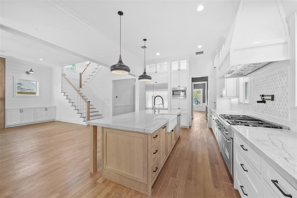 1011 Rutland Street, Houston, Texas image 14