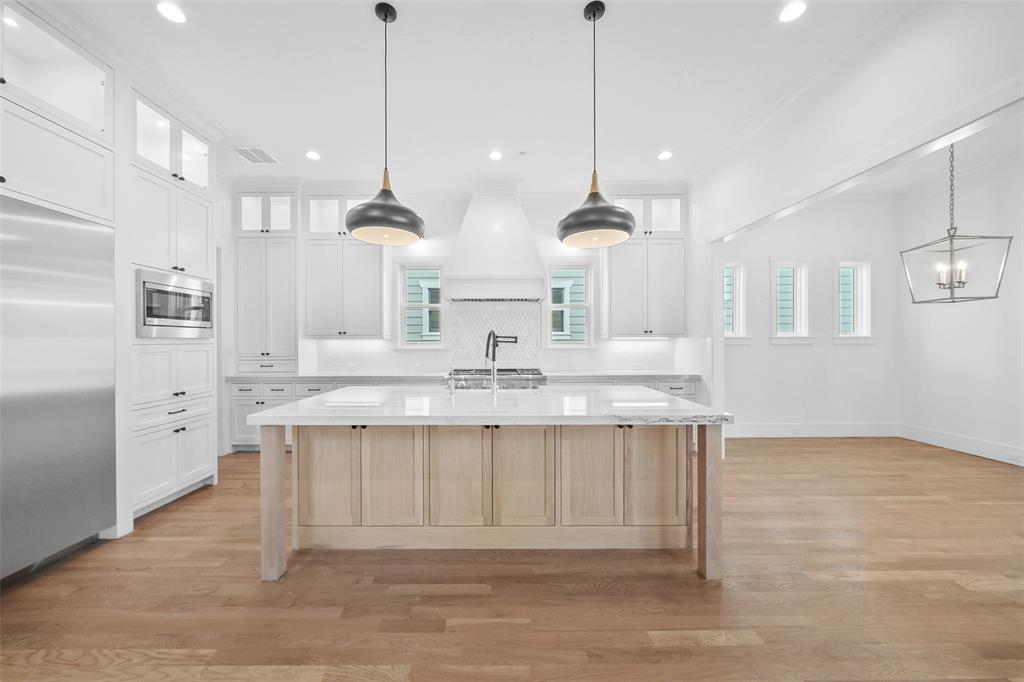 1011 Rutland Street, Houston, Texas image 11